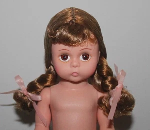 7" -8" Madame Alexander MA Nude Dress Me Puppe hellrotbraune Zöpfe - Bild 1 von 5