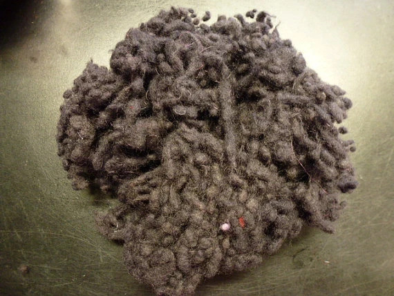 Wool Dyed Fibers Slugz One Ounce Ebony - Image 1 of 1