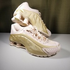 nike shox r4 gel black neon