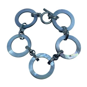 Avalon Mother of Pearl Shell Circle Bracelet Toggle Clasp Abalone Bracelet 7.75” - Picture 1 of 4