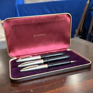 Sheaffer Crest Deluxe 1750 3-Piece Pen and Pencil Set (Late 1940s) - Black w/Gol - Picture 1 of 15