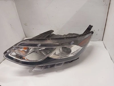 2016-2019 Chevy Volt Passenger Right Front Headlight Headlamp Assembly 12012990 - Image 1 of 4