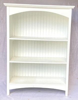 Vintage 3 Tier Book Shelf Wooden Bookcase - Nice!! - Image 1 of 4