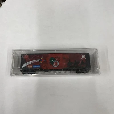 Micro Trains Line Feliz Navidad Special Run N Scale Box Car Christmas USA 2014 - Image 1 of 4