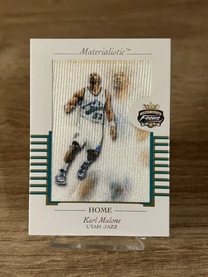 2001-02 Fleer Focus Jersey Edition Materialistic Home Patch Karl Malone Gold /50 - Image 1 of 4