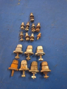 DATSUN FAIRLADY ROADSTER SPL311 POSTIES AND TWISTIES 16 PC SET NICE OEM! - Bild 1 von 5