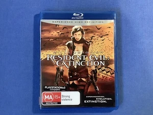 Resident Evil - Extinction (Blu-ray, 2007) Horror - Like New Region Free - Picture 1 of 2