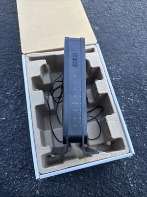 NETGEAR N600 WiFi Cable Modem Router C3700 DOCSIS 3.0 Dual Band Gigabit New - Image 1 of 4