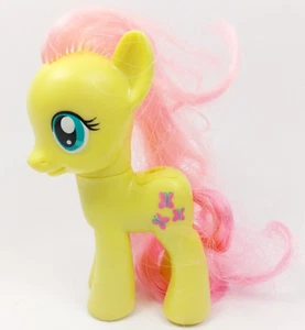 My Little Pony Fluttershy Hasbro 2014 (ailes manquantes) - Imagen 1 de 2