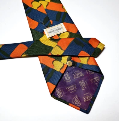 Vintage Hardy Amies London Men's Silk Tie Abstract Print 56" x4 3/4" Wide - Imagem 1 de 4