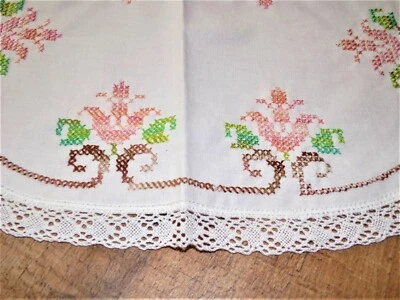 Vintage France - Napperon Brodé au Point de Croix - French Antic Doily - Photo 1/3