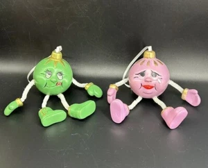 Vintage Anthropomorphic 2 Figurines Winter Christmas Ornaments Shelf Sitters - Picture 1 of 14