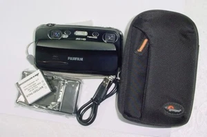Fujifilm FinePix REAL 3D W3 10.0MP Digital Camera in Black - Mint Condition - Picture 1 of 3