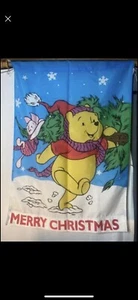 WINNIE THE POOH CHRISTMAS FLAG AND FLAGPOLE (LARGE) MERRY CHRISTMAS - Picture 1 of 4