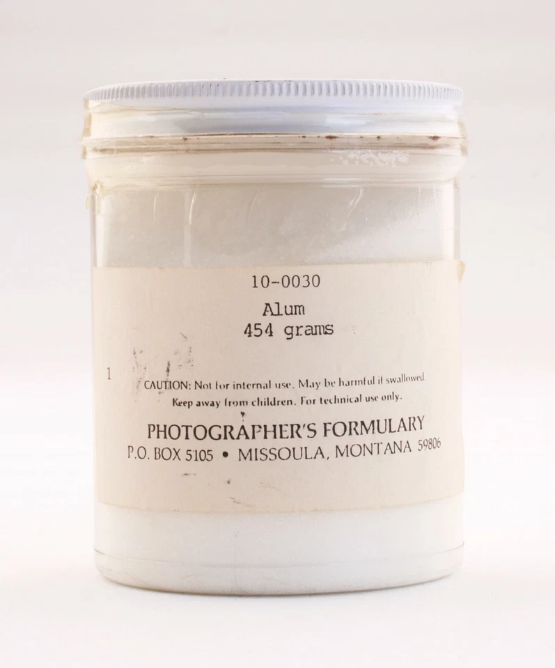 Formulary Photographers Alum 1 lb 4 oz.  - Image 1 of 1