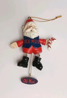 MISSISSIPPI OLE MISS REBELS Papá Noel Navidad Adorno Fútbol/Baloncesto Foto 1 de 4