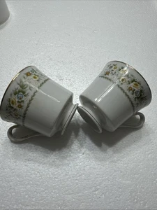 2 tazas de café Off Society Fine China SHELLY 6079 Japón 3 1/4" usadas envío gratuito - Imagen 1 de 6