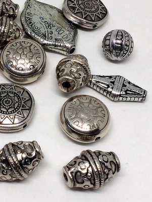 19x Jewellery Making Large Silver unusual Metal Patterned Beads/Mixed - Image 1 of 4