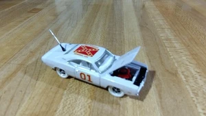 #7 Dukes Of Hazzard GeneralLee Custom WhiteLightning '69 Dodge Charger, 1:64, Neu! - Bild 1 von 14