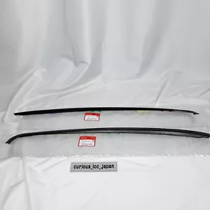 HONDA OEM CIVIC 92-95 EG3 EG4 EG5 EG6 Moldura de parabrisas delantero Rh SET y Lh - Imagen 1 de 15