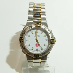 VINTAGE SWISS MILITARY 1521 WATER RESIST WRIST WATCH - Picture 1 of 9