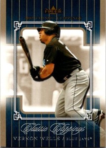 2005 Fleer Classic Clippings 18 Vernon Wells Toronto Blue Jays Baseball Card