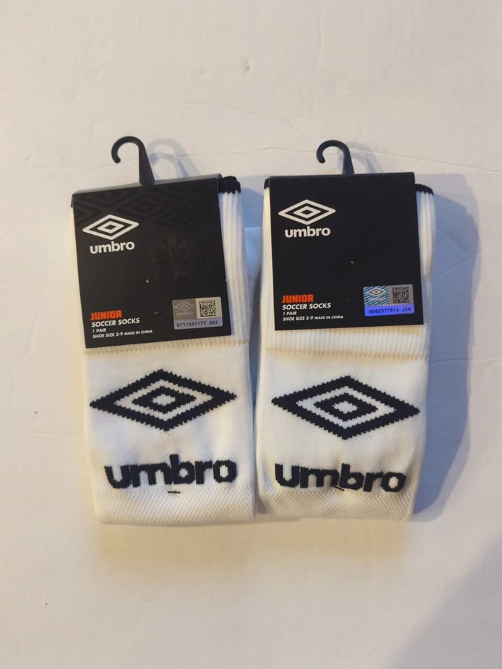 UMBRO Kids Junior 1 Pair Soccer Socks - White Black Logo Size 3-9