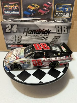 Dale Earnhardt Jr. #88 Nation Guard Honoring Our Soldiers Flashcoat 1/24 Diecast - Image 1 of 4