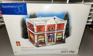 Department 56 Lionel Electric Train Shop - Picture 1 of 5