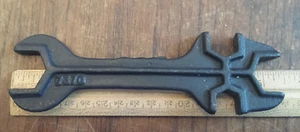 Vintage Guss Mehrfachschlüssel gemarkt 7370 - Bild 1 von 9