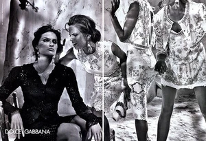2011 Dolce Gabbana DG Steven Klein Izabel Goulart Isabeli Fontana MAGAZINE AD - Foto 1 di 1