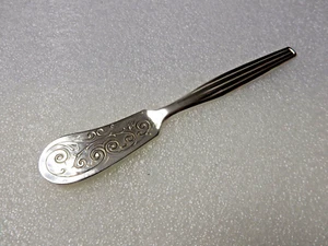 Vintage Estate Sheffield England Silver Plated Butter & Cheese Spreader Knife 5" - Picture 1 of 9