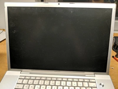Ersatzteilespender Apple MacBook Pro 17" - A1229 - Bild 1 von 4