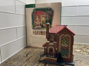 Dept 56 1234 Four Seasons Parkway todo el año tradiciones con caja y luz de trabajo - Imagen 1 de 2