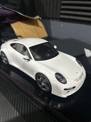 Porsche RUF RGT White 1/18 GT SPIRIT GT109  - image 1 of 4