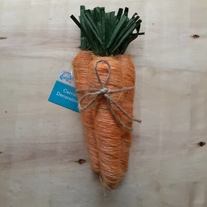 3 Carrots Spring Decoration 9 inches long - Picture 1 of 12