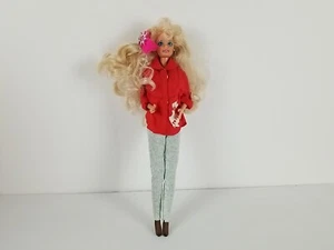 Used VTG 1976 Mattel Barbie W/Green Jewelry and Multi-Colored Maxie Outfit *READ - Picture 1 of 19