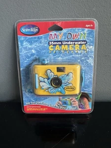 NEW Vintage Kids Underwater Camera - 35mm Reusable In Or Out Of Water SEALED - Picture 1 of 4