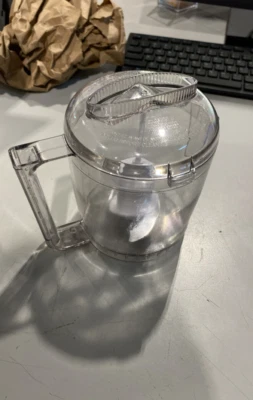 Cuisinart Mini Prep DLC-1TX Food Processor Replacement Bowl Lid & Blade Lot 2123 - Image 1 of 2