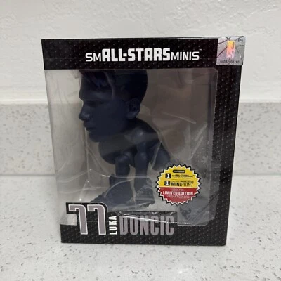 Figura Small-Stars Minis Luka Doncic Azul Edición Limitada Especial NUEVO Foto 1 de 4