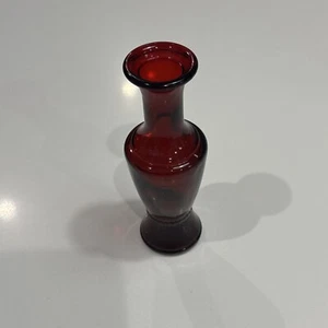 Vintage Wheaton #10 MCM Red Glass Bud Vase 5.75" Tall - Picture 1 of 5