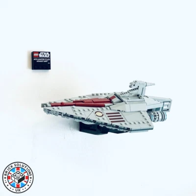 BRICK SOLUTIONS UK Juego de montaje en pared para LEGO Star Wars (75404) nave de asalto clase aclamador