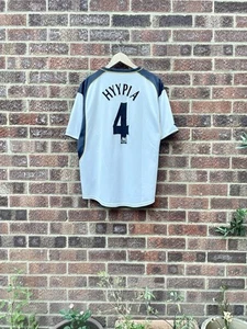 LIVERPOOL 2001/2003 AWAY FOOTBALL SHIRT - #4 HYYPIA - MEDIUM - Picture 1 of 18