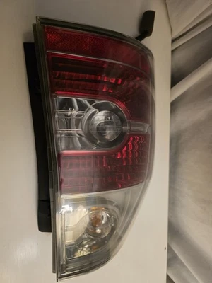Luz trasera Acura MDX LH 2005 Foto 1 de 3