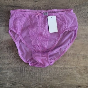 Mutandine in pizzo semi-velato rosa Wacoal S NUOVE vendita al dettaglio $32 nylon - Foto 1 di 5