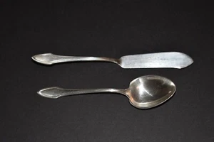 Cuchillo de mantequilla y cuchara/cáscara de azúcar Gorham Silverplate MOLLY STARK circa 1916 - Imagen 1 de 3