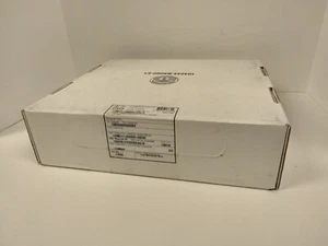 NEW SEALED CISCO VEdge-100 router 4G/LTE WW 74-119582-01 VEDGE-100M-GB-K9 - Picture 1 of 3