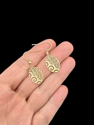 14K Yellow Gold Oval Cutout Wave Drop Dangle Earrings French Wire - Image 1 of 4