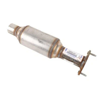 2012 - 2016 Chevrolet Impala 3.6l Genuine GM 3-Way Catalytic Converter 22740666 - Image 1 of 2