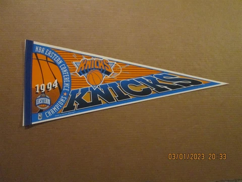 NBA New York Knicks Vintage 1994 Eastern Conference Champions Logo Pennant Cover
